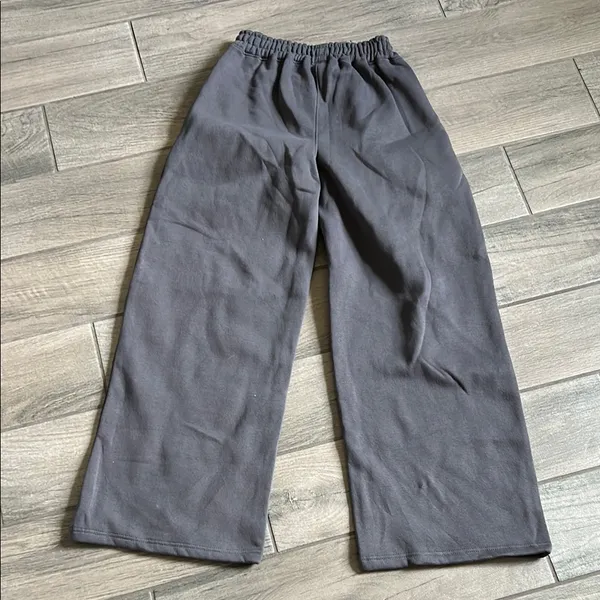 Boohoo Gray Sweatpants Relaxed Fit Elastic Waist - Image 5