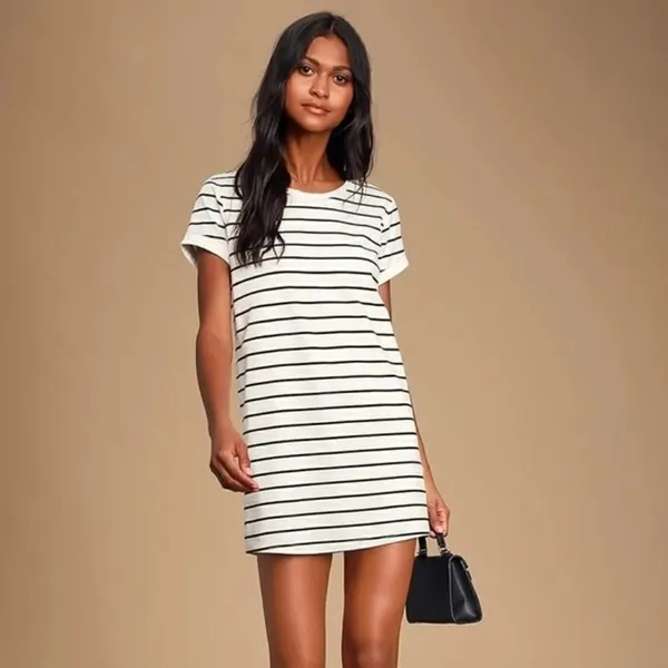 Lulu’s striped tee shirt dress M 95% cotton - Image 8