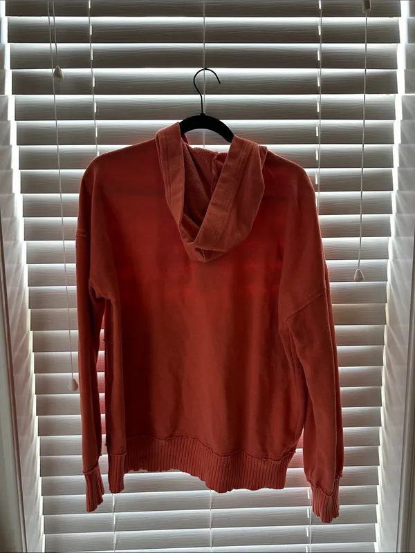 SO Men’s Coral Zip-Placket Hooded Sweater - Image 3