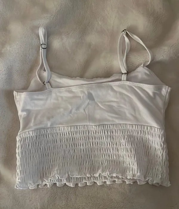 Hollister Crop Top - Image 2