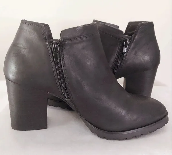 Lucky Brand Black Leather Ankle Boots - Image 8