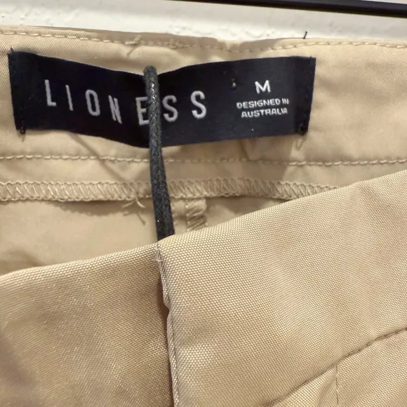 LIONESS‎ Allure Pant in Taupe NWT size 10 - Image 7