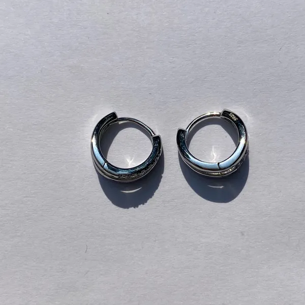 💎🩶 NEW S925 925 Sterling Silver Clear Crystal Double Tiered Huggie Hoop Earrings 🩶💎 - Image 7