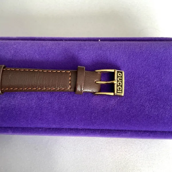 Ladies GUCCI wristwatch 💛🤎🤍💛 - Image 11