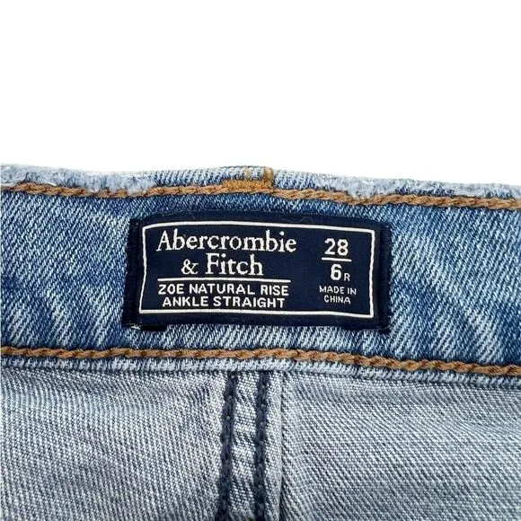 Abercrombie Zoe Natural Rise Ankle Straight Leg Jeans Light Wash Size‎ 6 / 28 - Image 6