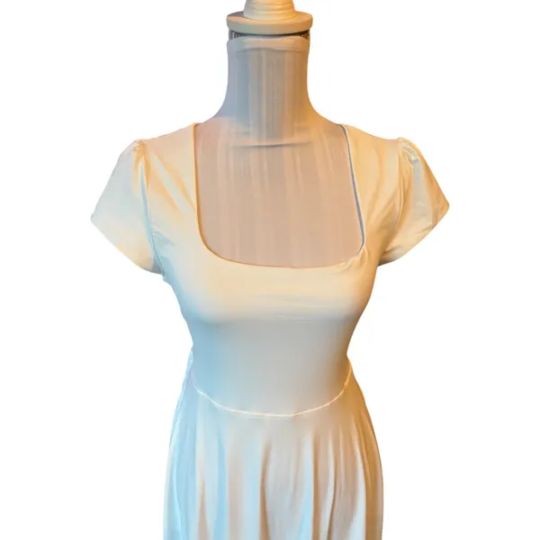 White Dress Square Neck NWOT Size L Flare Skirt Midi - Image 2
