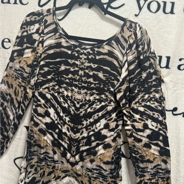Karen Kane Animal Print Stretch Jersey Wrap Top Size L - Image 2