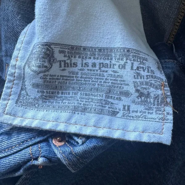 Vintage 90’s Levi’s 501 High Rise Button Fly Jeans Distressed Size 28 - Image 6