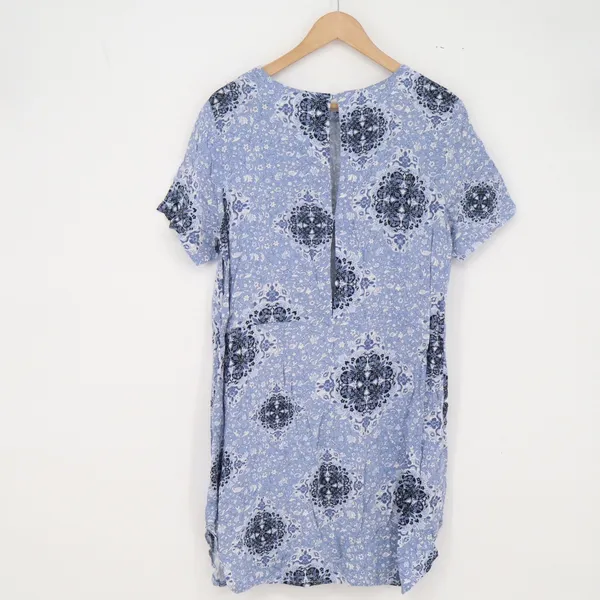 H&M Dress Womens 12 Shift Blue Floral Medallion Short Sleeve Excellent - Image 3