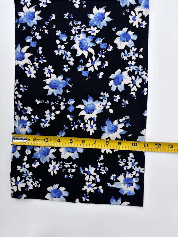 Anthropologie Black Floral Cropped Wide-Leg Pants - Image 9