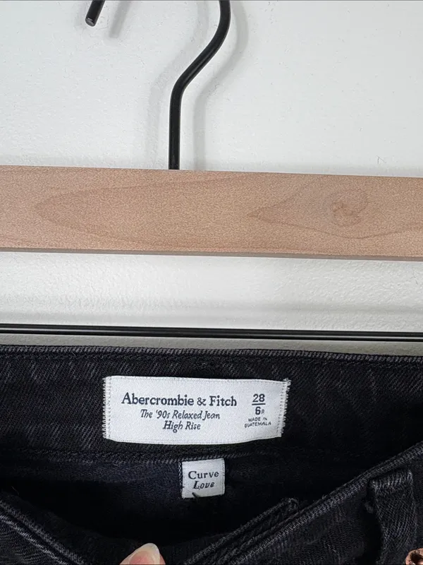 Abercrombie 90s Relaxed Jeans Curve Love Women’s Size 28 6 Black Denim High Rise - Image 4