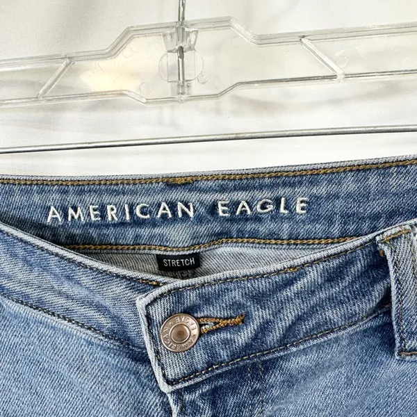 American Eagle Plus Size 18‎ Mom Jeans Light Wash Stretch High Rise Relaxed 834 - Image 3