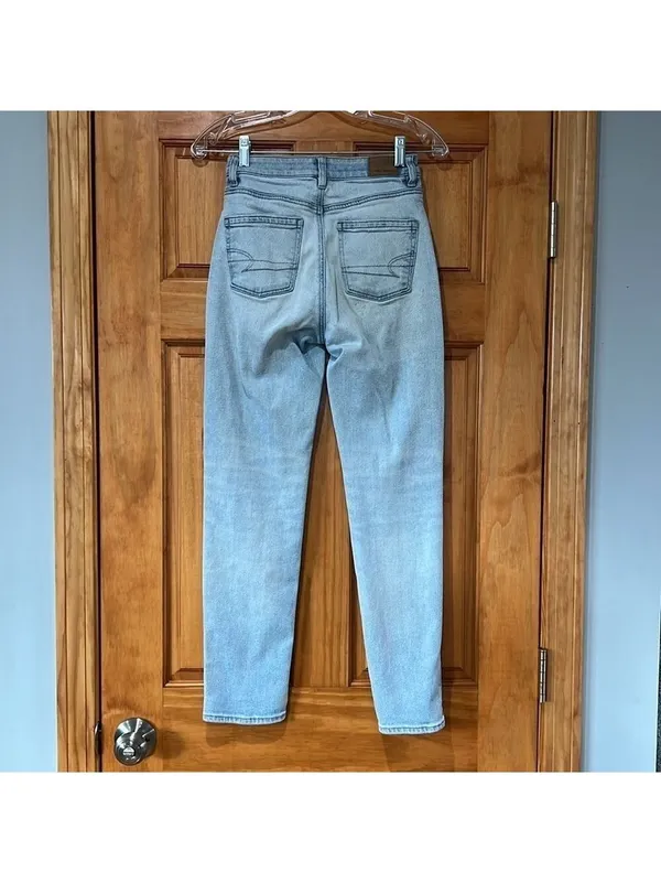 American Eagle Outfitters Mom Straight Denim Jeans Size 00 - Image 4