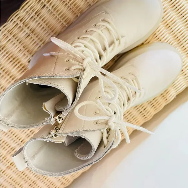 Stradivarius Cream Lace Up Leather Boots Size 38 (8) - Image 7