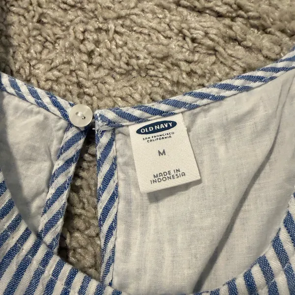 Old Navy Blue and White Striped Dress Size Medium - Image 3