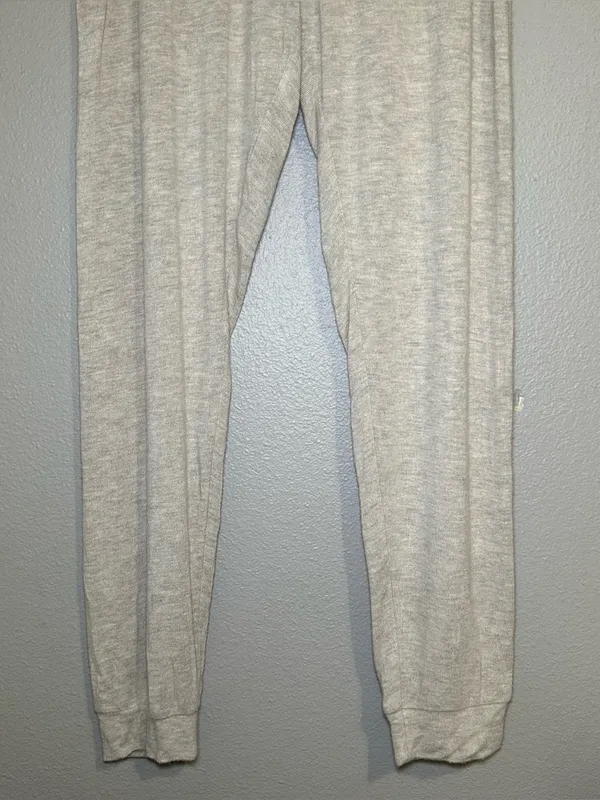 Beyond Yoga Lounge Around Cream Knit Midi Jogger Pants Drawstring Women’s Small - Image 4