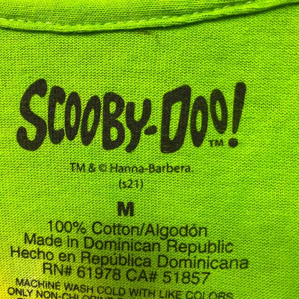 Scooby Doo Scooby Snacks tiedye Tshirt size medium - Image 4
