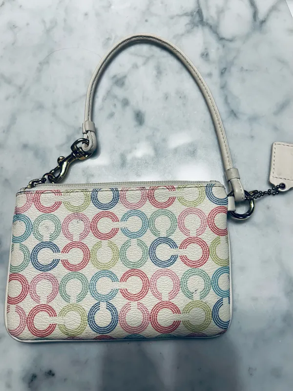 Vintage coach wristlet - Image 2