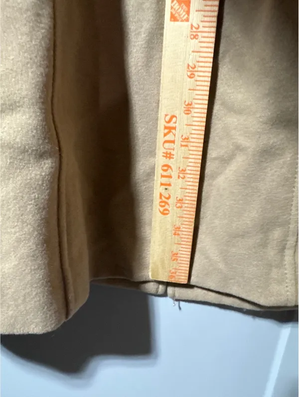 Chic Camel Wool Blend Military Style Coat - Size US 4 - Image 7