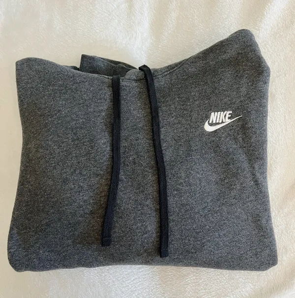 Nike Gray Hoodie - Image 3