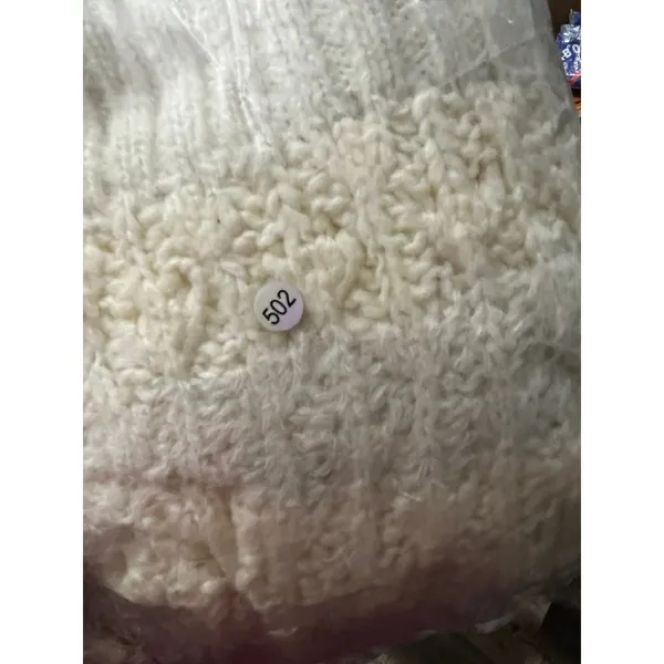 Universal Threads Striped knitted sweater - Image 4