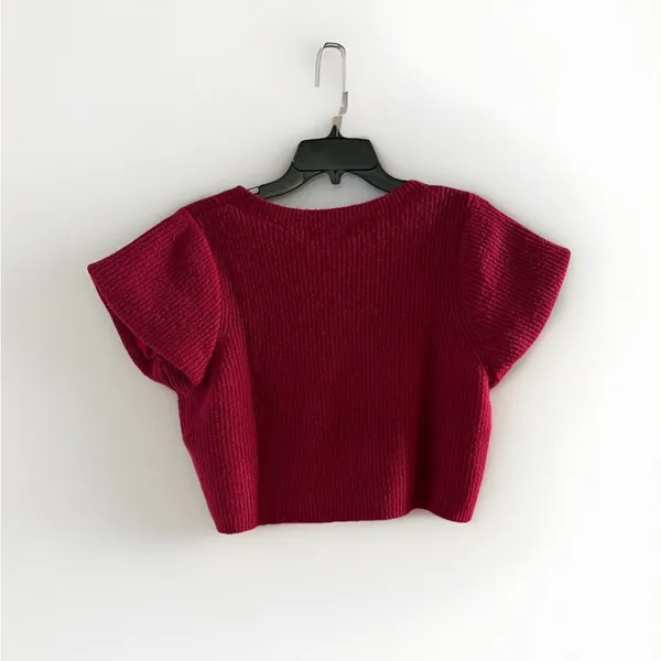 Day + Moon: V-Neck Sweater Cropped Top with Cap‎ Sleeves Annabelle Red NWT - Image 4
