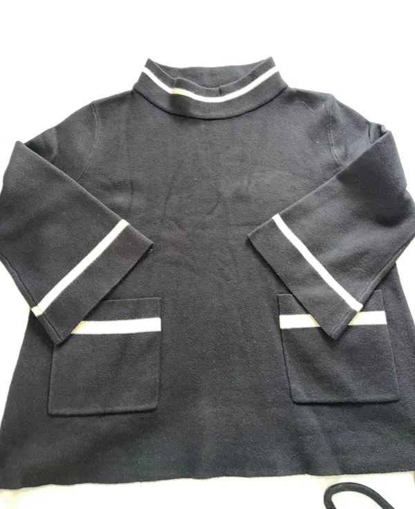 Vestique Kathryn Sweater NWT - Image 3