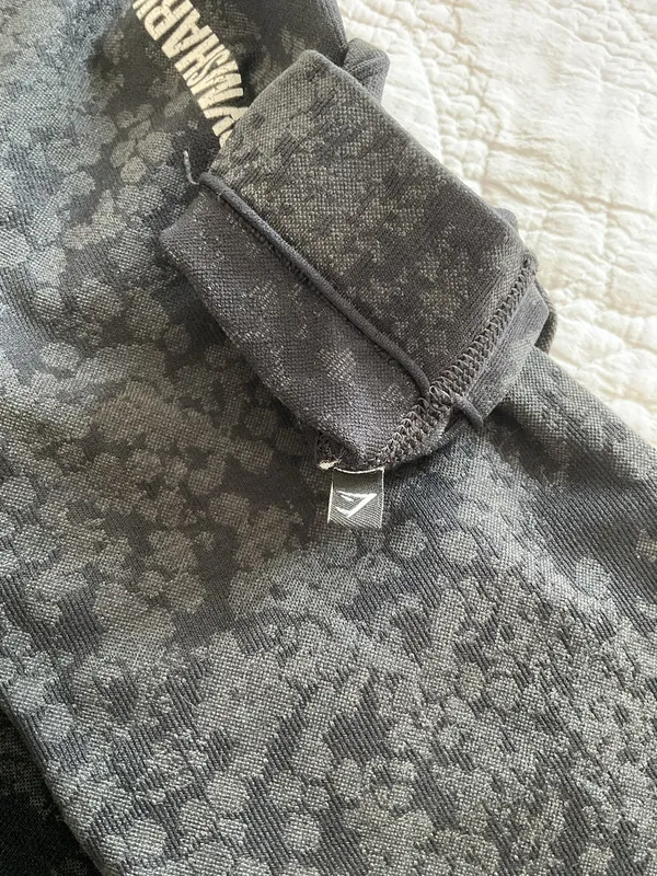 Gymshark Adapt Camo Leggings - Image 4