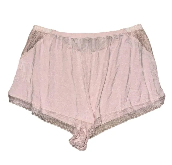 Victoria’s Secret light pink lace pajama shorts women’s size medium - Image 2
