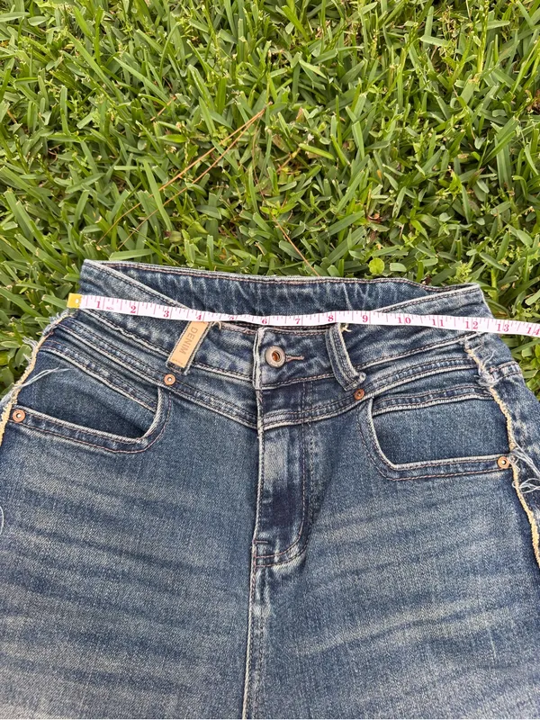 Obey Straight Leg Raw Hem Side Seam Jeans Women’s Size 24 Y2K Skater Denim - Image 4
