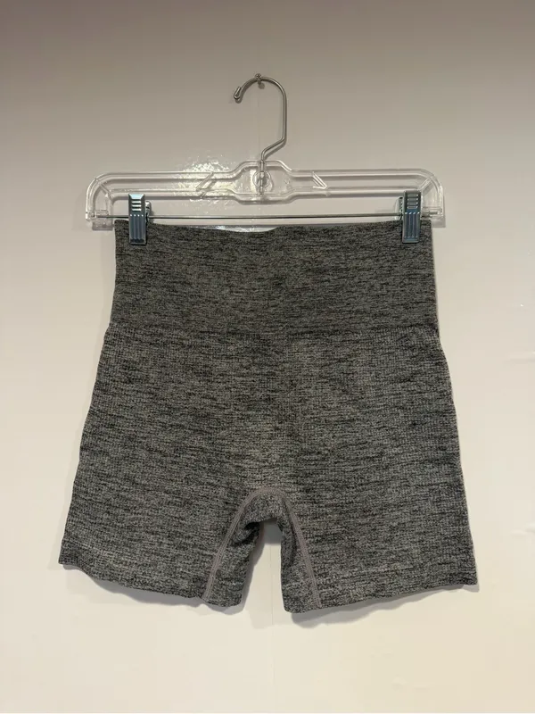 High Waist Grey Colsie Seamless Bike Shorts - Image 3