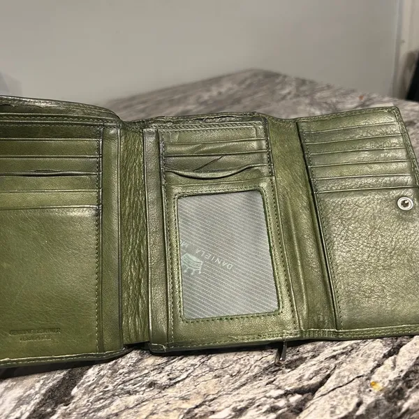 Green Women's Danielamoda wallet genuine Leather Vera Pelle - Image 9
