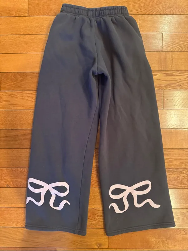 Edikted Bonney Bow Detail Wide Leg Sweatpants - Dark Gray / Pink (Size XS) - Image 3