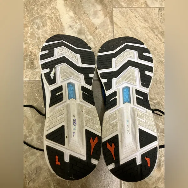 DIADORA Black and orange Mythos Blushield Volo 2 GLAM - Image 7
