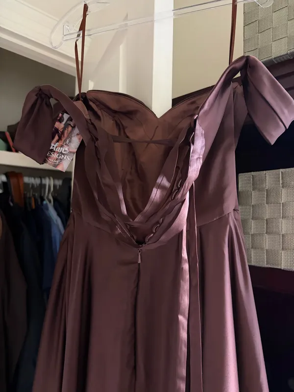 Brown Off Shoulder Formal Gown Floor Length Dress Corset Size 6 Boutique - Image 10