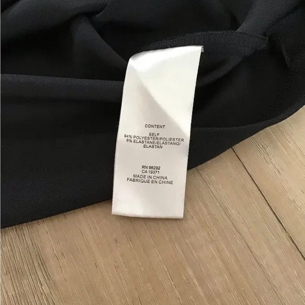 Tibi Black Crew‎ Neck Long Sleeve Blouse Back 1/4 Zipper Size 2 - Image 5