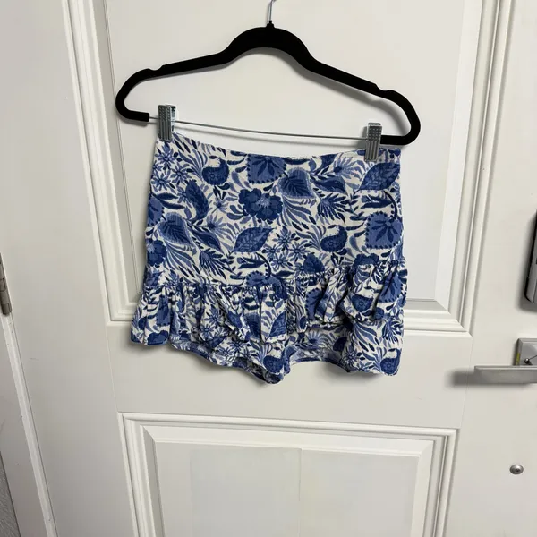 ✨ Zara Blue & White Floral Ruffled Skort | Size XS ✨🖤 - Image 7