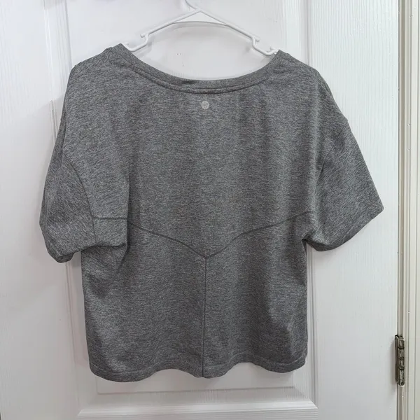 Harmony Balance gray scoop neck cropped short sleeve active‎ athletic shirt top - Image 5