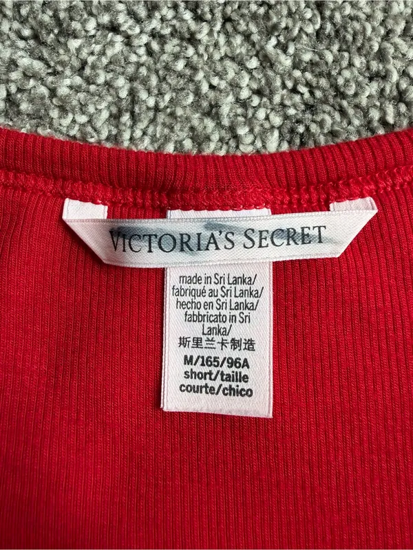 Victoria’s Secret Red Ribbed Tank Top Logo Y2K Basic Size Medium - Image 3
