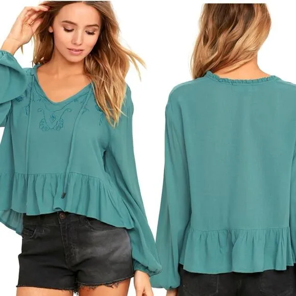 Lulu’s Island in the Sun Turquoise Blue Long Sleeve Embroidered Top Large - Image 2