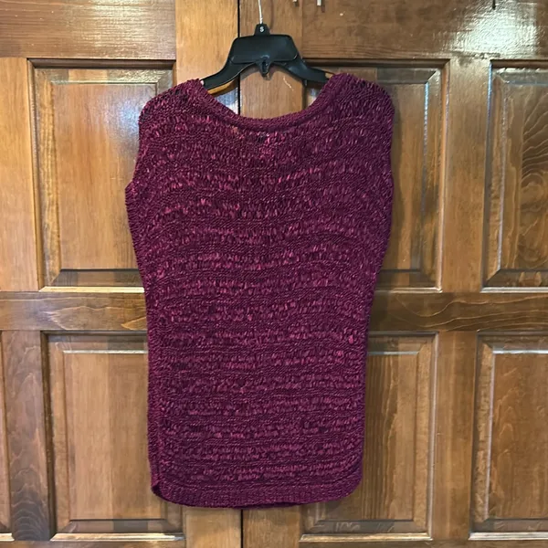 White House‎ Black Market Plum Purple Open Knit Sweater Top Cap Sleeve Medium - Image 4