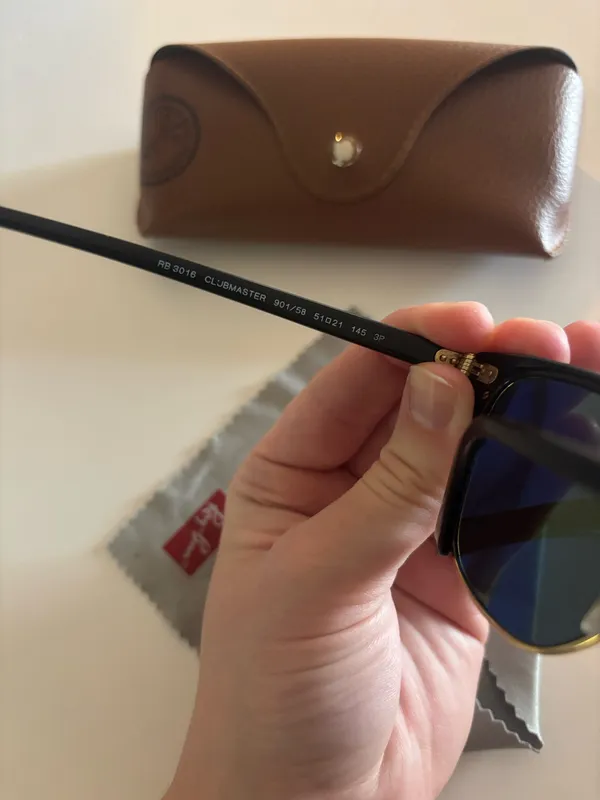 Ray-Ban Clubmaster Black and Gold Classic Sunglasses - Image 3