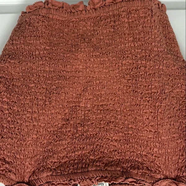 Abercrombie & Fitch Smocked pink Crop Top - Image 3