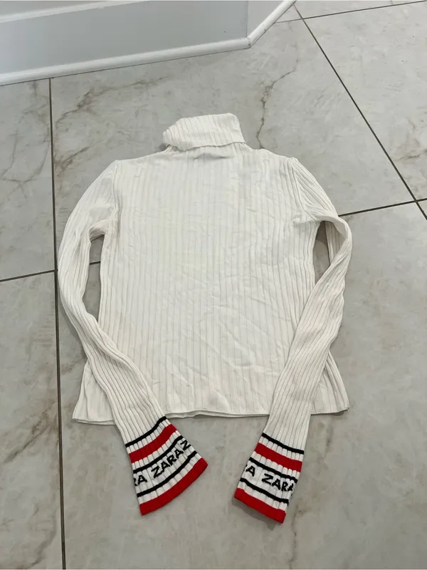 Zara White Logo Knit Turtleneck Sweater Size Small - Image 4