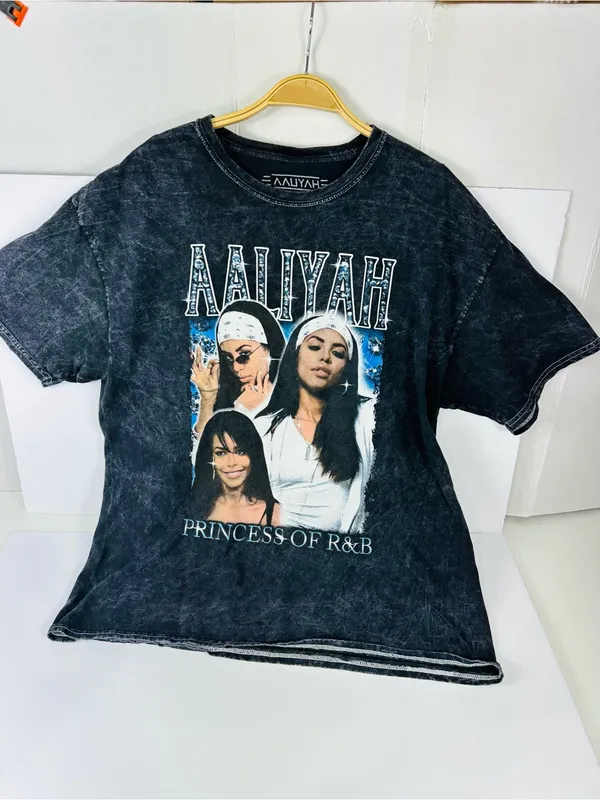 Anvil Black Graphic Aaliyah Tee - Image 4