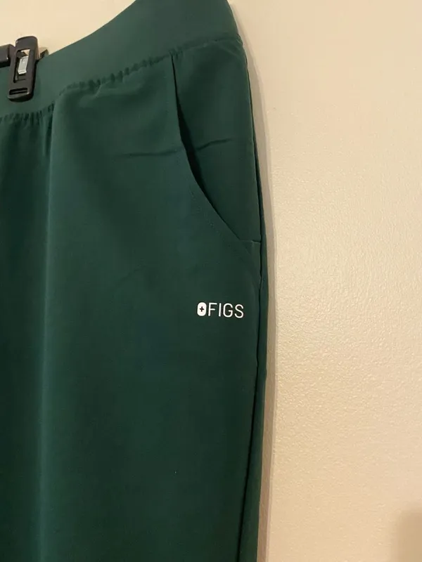 New‎ NWT FIGS Women's Zamora Jogger Scrub Pants Forest Green Size 6XL 27" Inseam - Image 3