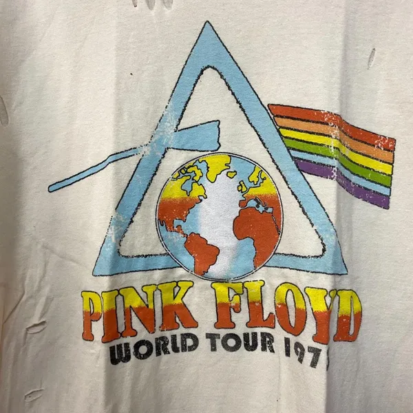 Pink Floyd World Tour 1977 Cream distressed Tshirt size Large - Image 2
