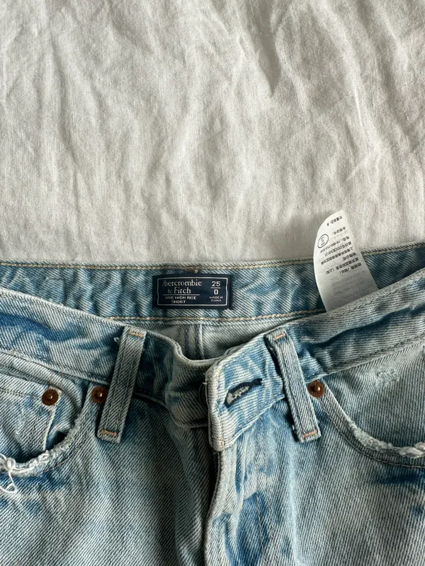 Abercrombie shorts - Image 3