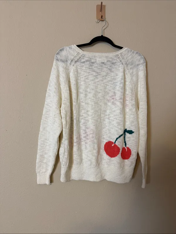 Lou‎ & Grey Cherry Sweater Size Medium NWT - Image 7