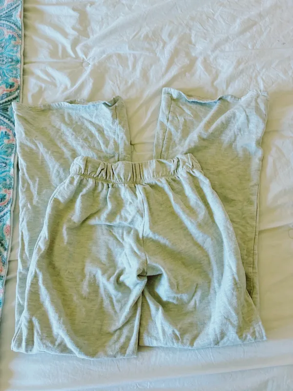 Urban Outfitters Sweatpants - Image 3